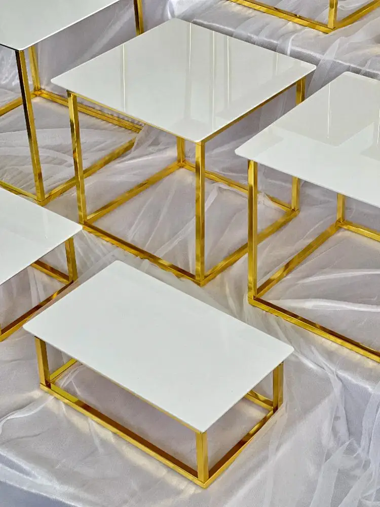 Набор из 12-20 предметов: Роск – обзор и цена Display Risers Set